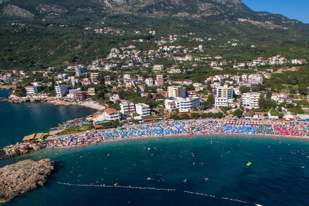 Atlantic Hotel Dobra Voda Exterior foto